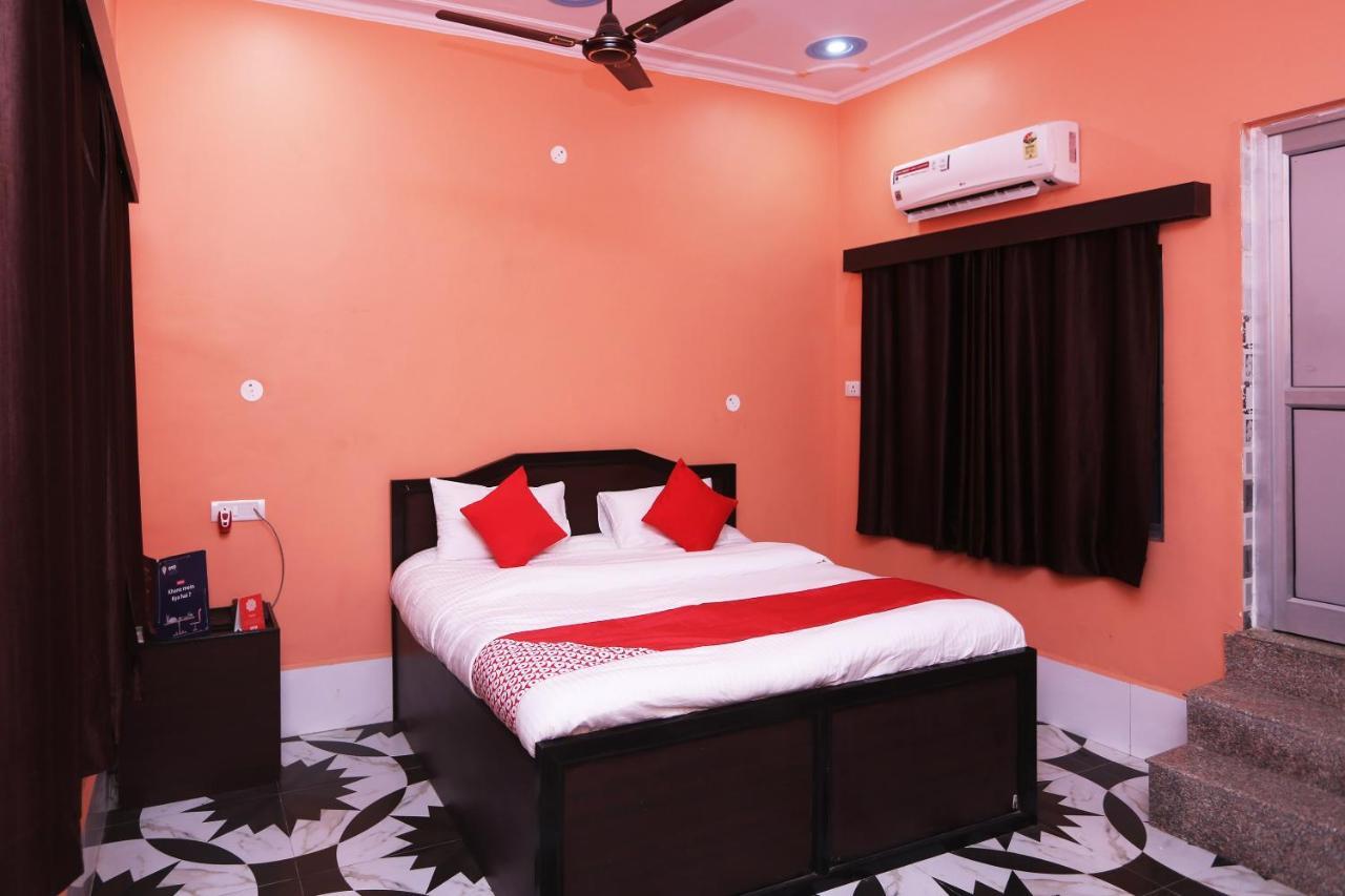Oyo 22221 Yadav Hotel Bhiwadi Exterior photo